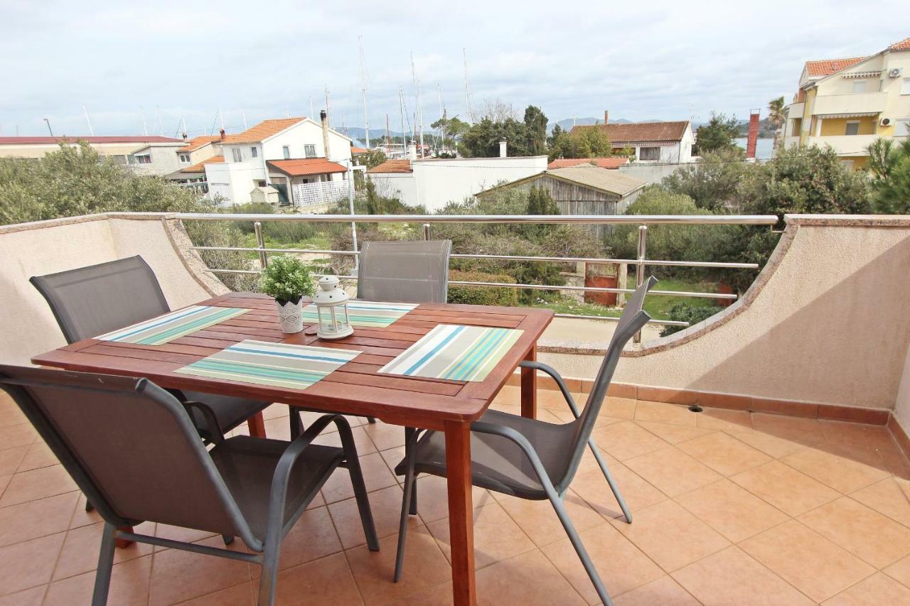 Apartments Josip Murter Luaran gambar